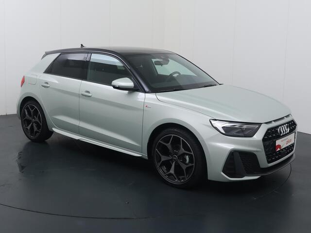 Audi A1 Sportback 25 TFSI S edition | 95 PK | Stoelverwarming | Adaptive cruise control | Dodehoekdetectie | S line | 18" LM velgen |