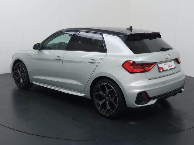 Audi A1 Sportback 25 TFSI S edition | 95 PK | Stoelverwarming | Adaptive cruise control | Dodehoekdetectie | S line | 18" LM velgen |
