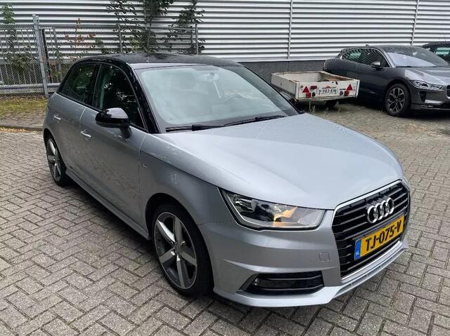 Audi A1 Sportback 1.0 TFSI Adrenalin S-Line