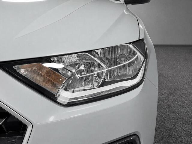Audi A1 Sportback 30 TFSI 110pk Advanced edition · Apple/Android Car Play · Navigatie · P-Sensoren · Climatronic · Cruise Control · 17'' Inch ·