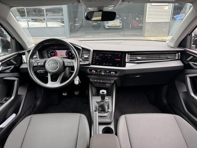 Audi A1 Sportback 30 TFSI S Line Navi | LED | Dealer OH