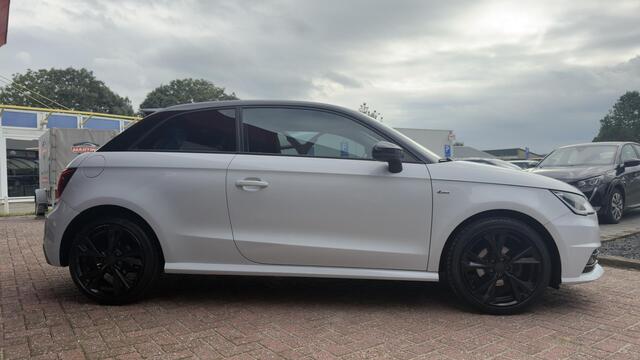 Audi A1 1.0 TFSI Adrenalin S-LINE | CRUISE | NAVI| LMV