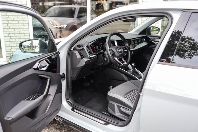 Audi A1 citycarver 30 TFSI epic Led Camera Stoelverwarming Keyless