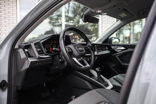 Audi A1 citycarver 30 TFSI epic Led Camera Stoelverwarming Keyless