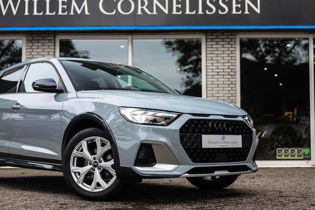 Audi A1 citycarver 30 TFSI epic Led Camera Stoelverwarming Keyless