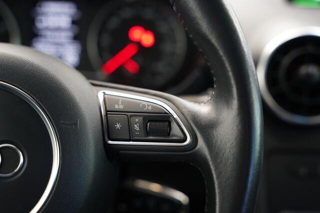 Audi A1 Sportback 1.4 TFSI Advance S-line Navigatie 17'lmv 43.798km!