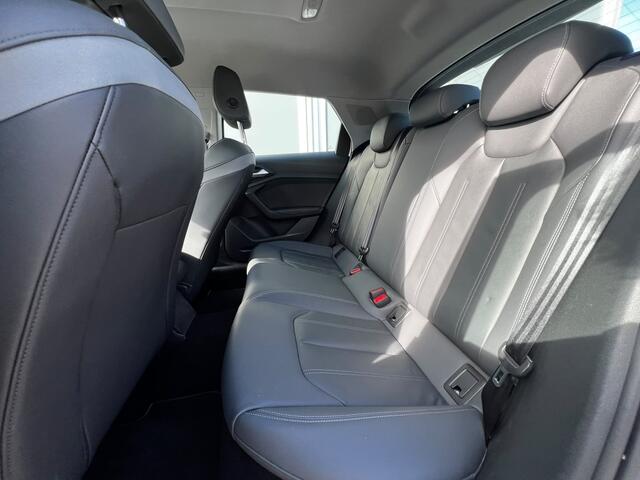 Audi A1 Allstreet 30 TFSI S-Tronic S-Line Black Edition | Leer | Navi | Camera