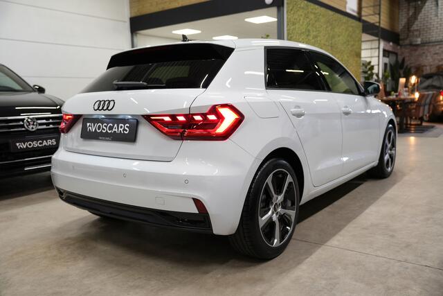 Audi A1 Sportback 30 TFSI Advanced * Virtual - Keyless - LED - 17" - App - Stoelverwarming - Sound *