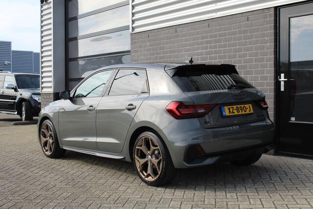 Audi A1 Sportback 30 TFSI S Line Edition One / LED / Carplay / N.A.P.