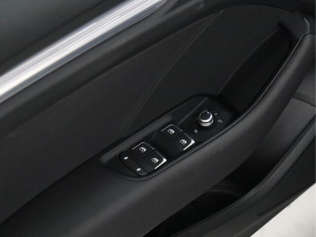 Audi A3 Limousine 30 TFSI Advance Sport [VIRTUAL COCKPIT, SPORTSTOELEN, PDC ACHTER, NAVIGATIE, CRUISE CONTROL, CLIMATE CONTROL, NIEUWSTAAT]