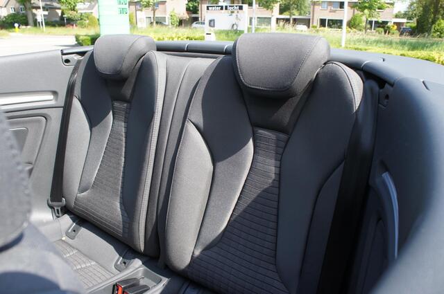 Audi A3 Cabriolet 1.4 TFSI Sport | S-Line | LED | CarPlay | Stoelverwarming | 18"