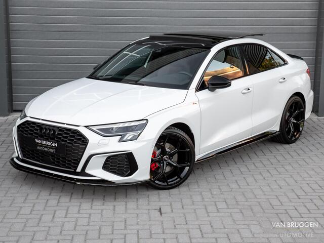 Audi A3 Limousine 35 TFSI S-Line Pano RS-Stoelen ACC Camera S3 CarPlay BTW