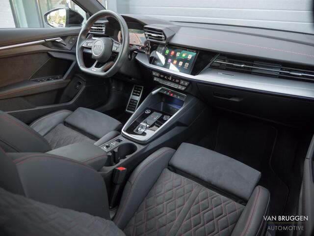 Audi A3 Limousine 35 TFSI S-Line Pano RS-Stoelen ACC Camera S3 CarPlay BTW