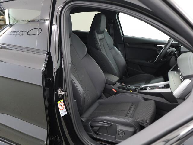 Audi A3 Limousine 35 TFSI S Line | 2x S-line | Navigatie | Parkeercamera | Cruise Control Adaptief | Stoelverwarming | Keyless Go | 18" Velgen |