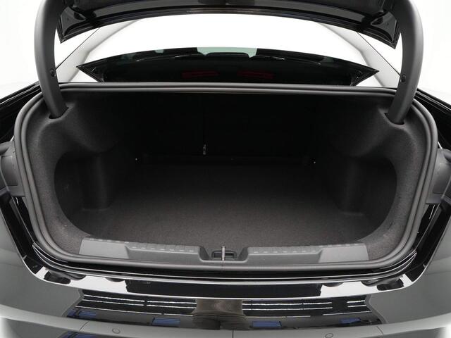 Audi A3 Limousine 30 TFSI 115pk S Line edition Navigatie Pdc Clima Cruise