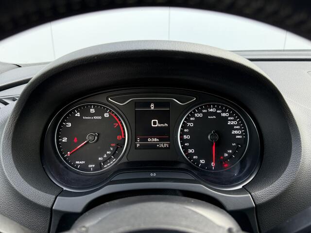 Audi A3 Limousine 1.0 TFSI Pro Line Automaat Navigatie/Leer.