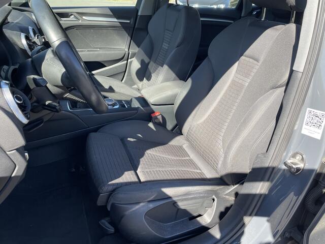 Audi A3 Limousine 30 TFSI 115pk Advance / Navigatie / Cruise Control / Parkeersensoren