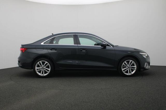 Audi A3 Limousine 30 TFSI 110 pk S-tronic Business edition | Navigatie | Parkeersensoren achter | Apple Carplay / Android Auto