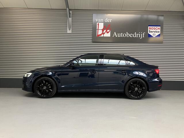 Audi A3 Limousine 35 TFSI /NAVI/PDC/CAM/LEER/SPORTST/DIGI CP/LED V+A/ENZ