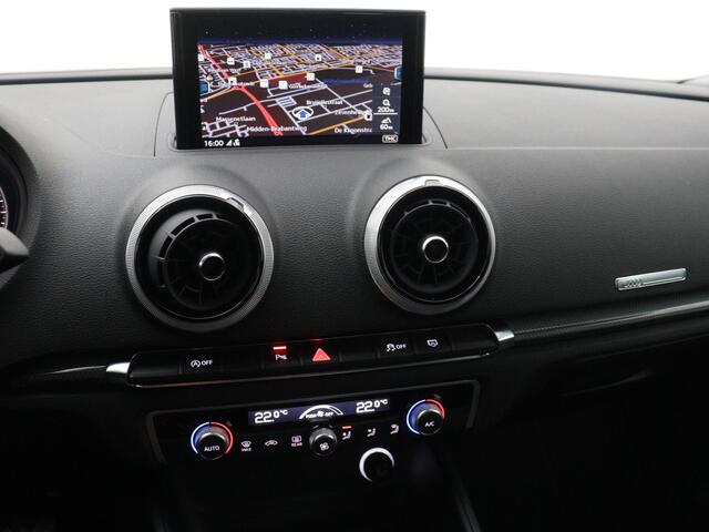 Audi A3 Limousine 30 TDI Automaat Design Pro Line Plus / Xenon / Pdc+Camera / stof-Leder / Airco-ecc. / Cruise.Adap / Apk mrt-2026