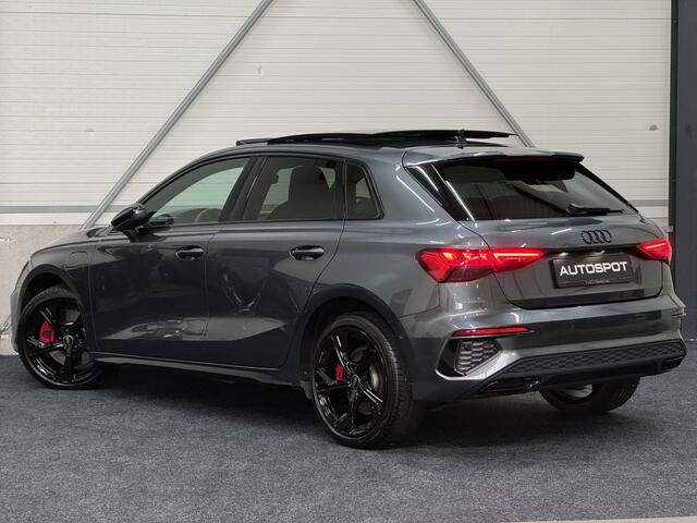 Audi A3 Sportback 45 TFSI e S-Line Pano Matrix Sfeerverlichting