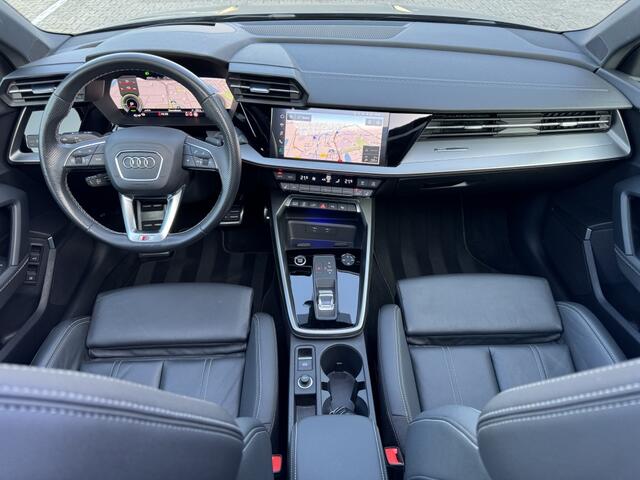 Audi A3 Sportback 45 TFSI e S-Line Pano Matrix Sfeerverlichting