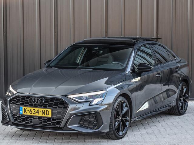 Audi A3 Limousine 35 TFSI 2x S-LINE | PANORAMADAK | ADAPTIEVE CRUISE | VIRTUAL COCKPIT | NL AUTO | APPLE CARPLAY / ANDROID AUTO