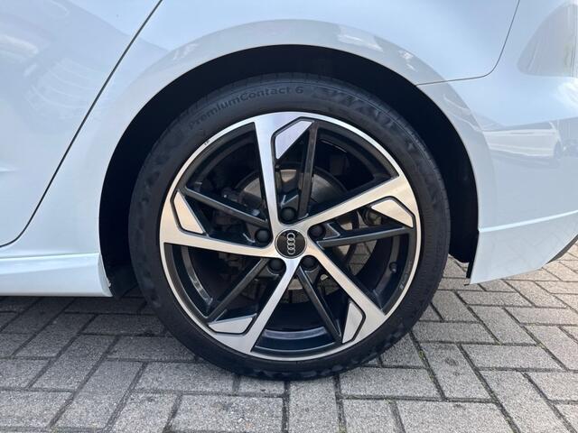 Audi A3 35 TFSI S-LINE NL-AUTO PANO-DAK/NAVI/ACC/PDC/STOELVERW