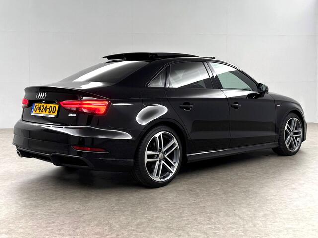 Audi A3 35 TFSI S-Line 150PK Pano LED Carplay Virtual Clima Cruise Navigatie PDC 18''LMV