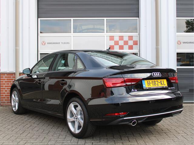 Audi A3 Limousine 30 TFSI Advance /LED/Climate/Virtual Cockpit/Sportstoelen/Drive Select/17"LM/ACC/Lane assist/NAP!