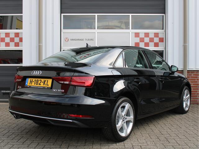 Audi A3 Limousine 30 TFSI Advance /LED/Climate/Virtual Cockpit/Sportstoelen/Drive Select/17"LM/ACC/Lane assist/NAP!