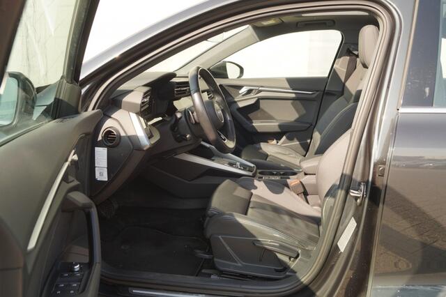 Audi A3 Limousine 35 TFSI 150pk Automaat Edition -PANO-LEER-