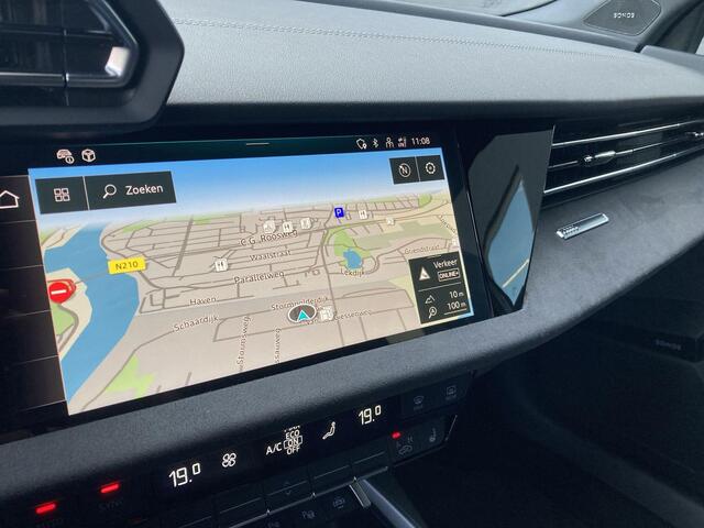 Audi A3 Limousine 35 TFSI/150PK S-tronic S Line · Sonos · Leder/Alcantara · Camera + Parkeersensoren · Garantie tot augustus 2029 of 100000km.