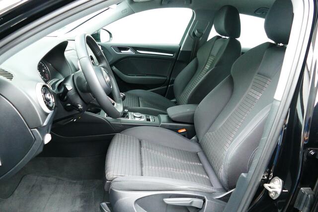 Audi A3 Limousine 1.4 150pk TFSI CoD Design Pro Line. Navi, Clima, Cruise, StoelVerw, 17"LMV, Xenon/Led