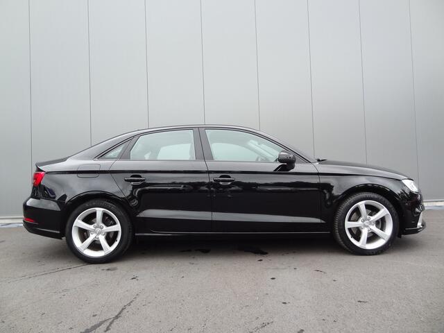Audi A3 Limousine Sport | NAVI | NL- AUTO | AIRCO