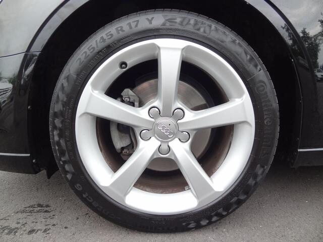 Audi A3 Limousine Sport | NAVI | NL- AUTO | AIRCO