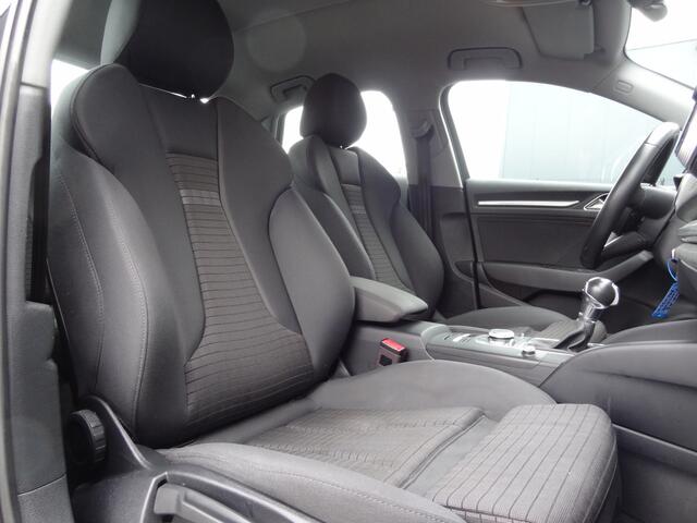 Audi A3 Limousine Sport | NAVI | NL- AUTO | AIRCO