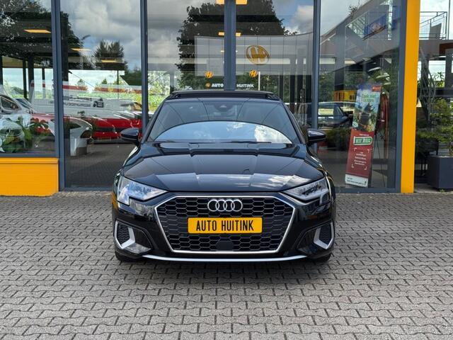 Audi A3 40 TFSI S Line - Panoramadak - Leer - Camera