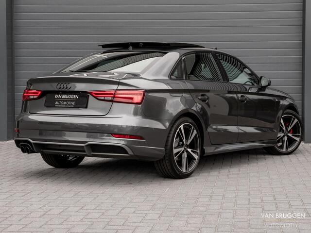Audi A3 Limousine 35 TFSI 3x S-Line Pano Virtual Keyless Camera CarPlay Trekhaak
