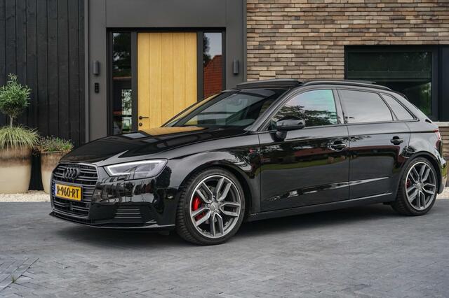 Audi A3 Sportback 1.4 TFSI Sport S-Line DSG/Panorama/Black-optic