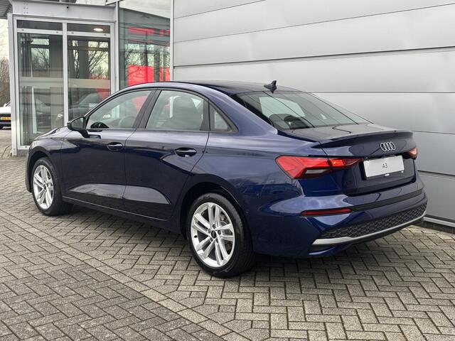 Audi A3 Limousine Pro Line 35 TFSI 110 kW / 150 pk Limousine 7 versn | Achteruitrij-Camera | Sfeerverlichting | Adaptieve Cruise Control |
