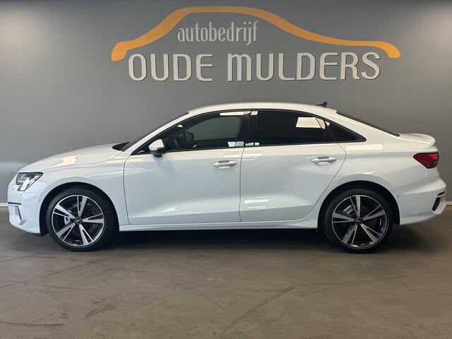 Audi A3 Limousine 30 TFSI Advanced edition Stoelverwarming/Parkeersensoren/ACC