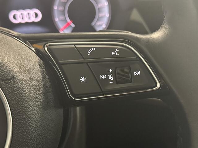 Audi A3 Limousine 30 TFSI Advanced edition Stoelverwarming/Parkeersensoren/ACC
