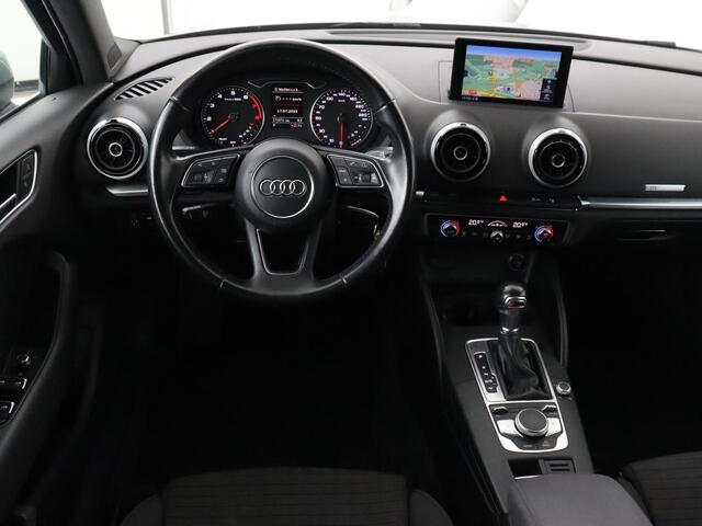 Audi A3 1.0 TFSI Sport S Line | Carplay | Sportstoelen | Full LED | Climate control | Navigatie | Cruise control | Parkeerhulp | Bluetooth