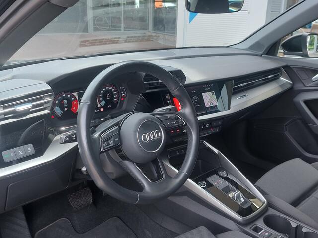 Audi A3 Limousine 30 TFSI 110pk Business Edition | Navi | Clima | Cruise | Led Koplampen+Achterlichten | Rijstrook+Licht+Regensensor | Pdc | Stoelverwarming | Sportstoelen | 17''lm