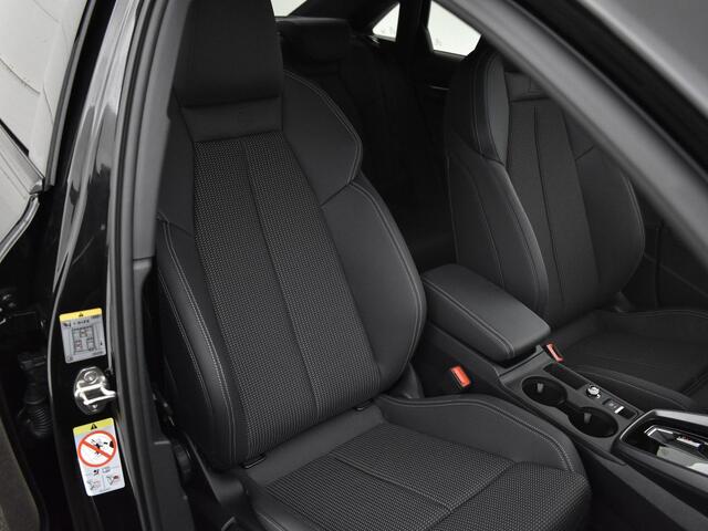 Audi A3 Limousine 30 Tfsi 115pk S-tronic S edition · Camera · Apple/Android Car Play · Navi · ACC · P-Sensoren · Parkeerassistent · 17'' Inch · garantie t/m 16-12-2028 of 100.000km