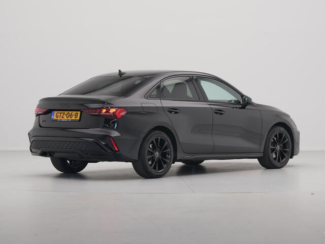 Audi A3 Limousine 30 TFSI 115 pk S-Tronic S edition PDC, Clima, Navi, Led