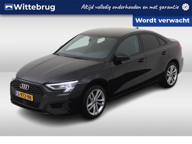 Audi A3 Limousine 30 TFSI 110pk S tronic Advanced edition / LED / Navigatie / Climate control / Parkeersensoren achter / Afneembare Trekhaak / 17'' LMV