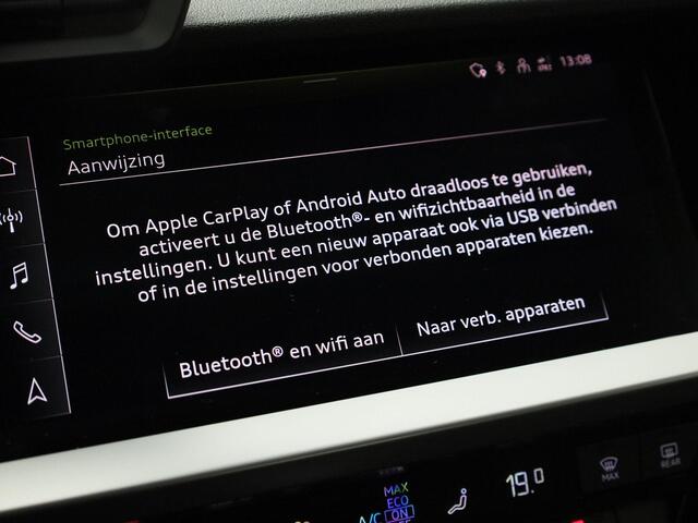 Audi A3 Limousine 30 TFSI 110PK S-tronic · Apple Car Play · Camera + Parkeersensoren · Lane assist · Garantie tot 03-08-2027 of 100.000km