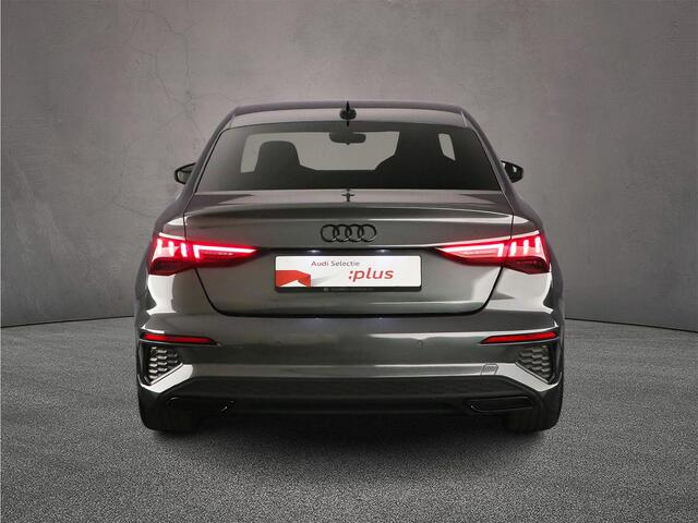 Audi A3 Limousine 35 TFSI S edition | Full-Led | MMI | Carplay | Audi sound | Optiek zwart | Ambient light |